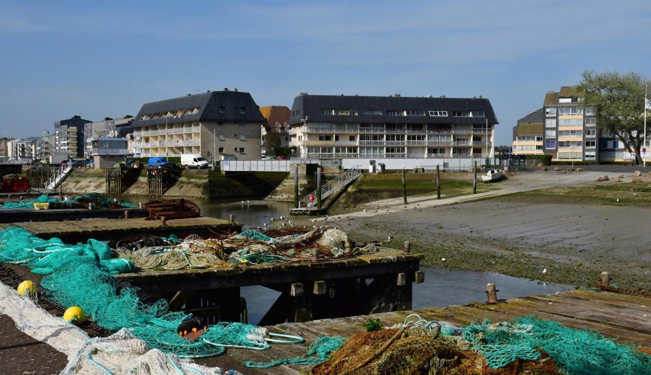 Appt Centre De Courseulles - 100M De La Plage Bagian luar foto
